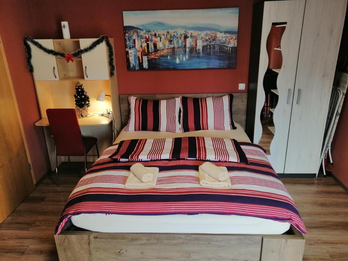 City Break Studio Apartment Zagreb Exteriör bild